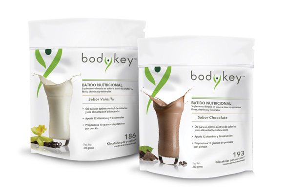 Polvo para preparar una bebida con delicioso sabor a fresa y chocolate, proporciona proteína, fibra, vitaminas y minerales.