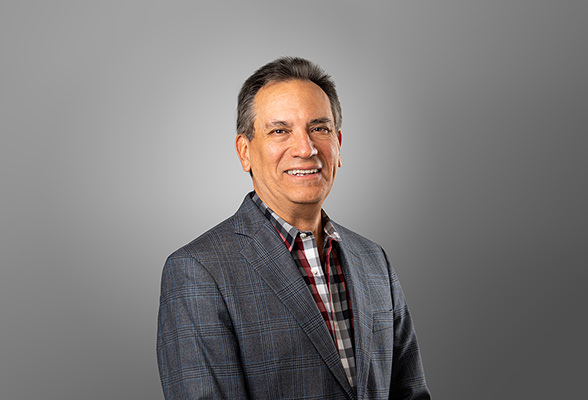 Foto de José Páez quien lidera las operaciones de Amway en México, Centroamérica, la Región Andina, Argentina, Chile y Uruguay.